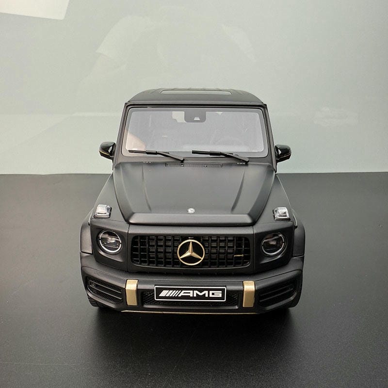 Almost Real 1:18 Mercedes-Benz G63 Alloy Model – Iconic Off-Road Luxury