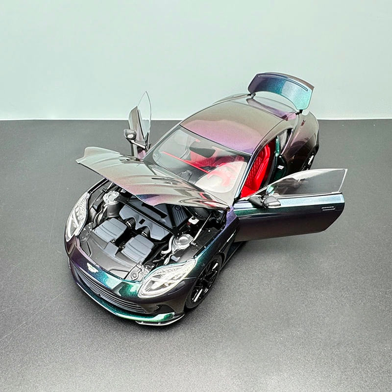 1:18 Xiaoguang Aston Martin DB12 Chameleon Diecast Alloy Model – Aston Martin Collection
