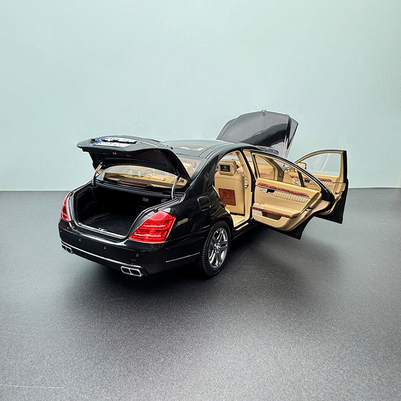 MH 1:18 Mercedes‑Benz S600L W221 Die‑Cast Alloy Model – Opening Panels & Engine Bay Display