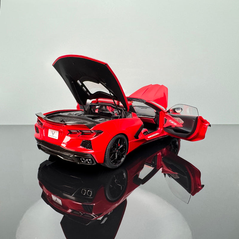 AutoArt Chevrolet Corvette C8 1:18 Scale Diecast Model – Interactive Collectible