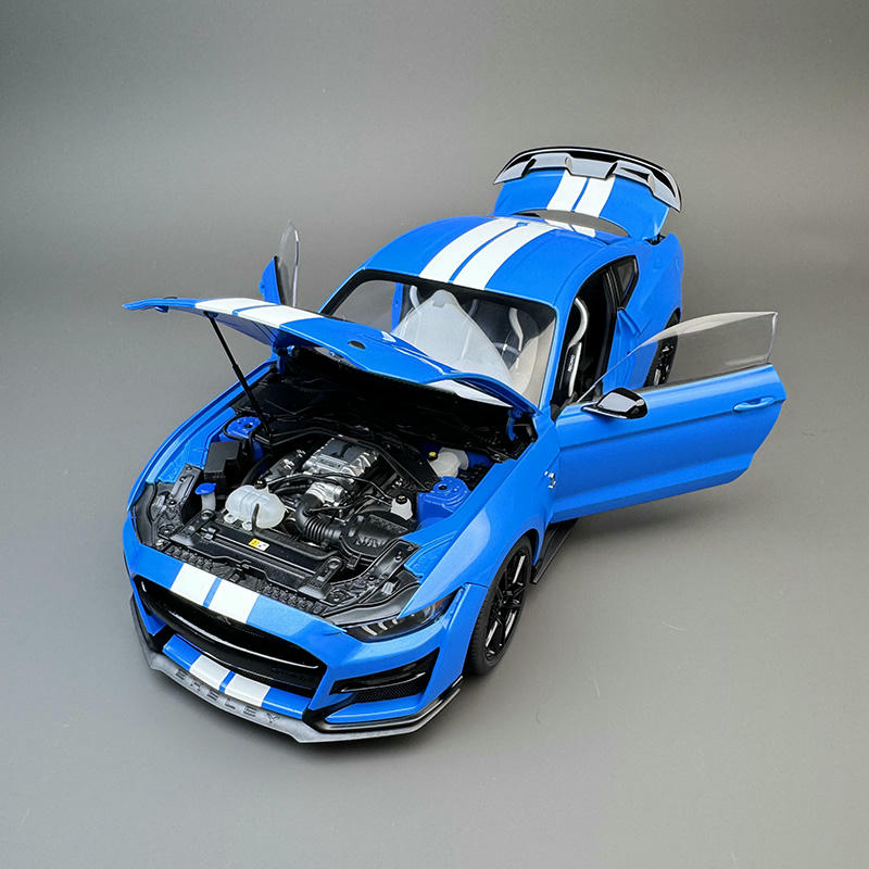 AutoArt 1:18 Ford Mustang Shelby GT500 Alloy Diecast Model Car