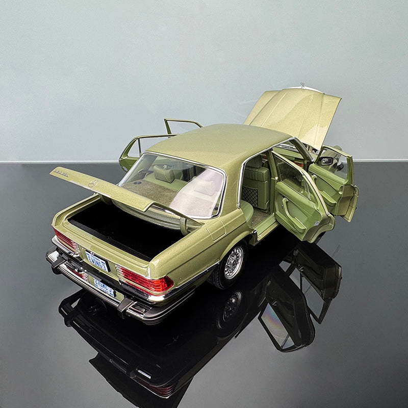 norev Mercedes-Benz 450SEL 1:18 Diecast Model – Light Green Interactive Collectible