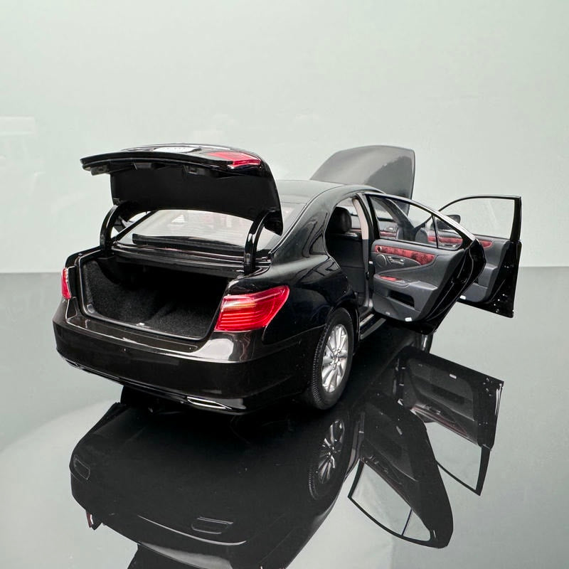 Norev 1/18 Lexus LS460 black die-cast car model collection car model