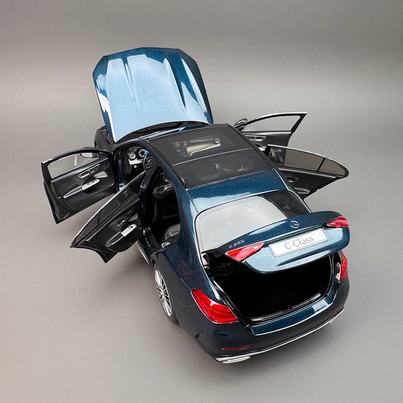 Mercedes-Benz C-Class C260 1:18 Scale Diecast Model Car – Alloy & ABS Collectible with Full Opening Parts