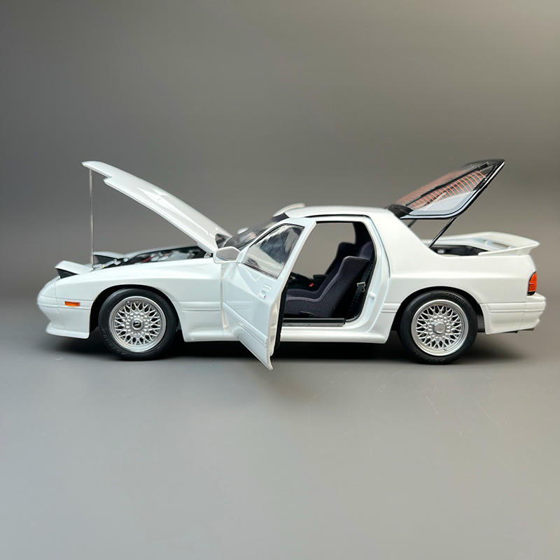 Topart 1:18 Mazda RX-7 FC3S Diecast Car