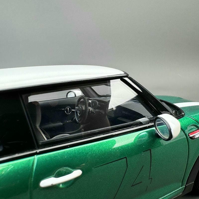 OTTO 1:18 Mini Cooper Resin Model Car(OT1098)