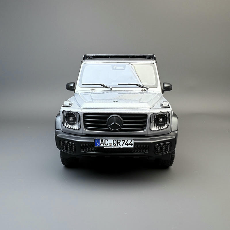 Norev 1:18 Mercedes-Benz G500 Alloy Diecast Model Car