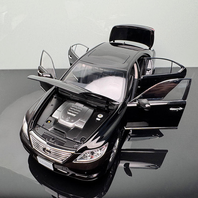 Norev 1/18 Lexus LS460 black die-cast car model collection car model