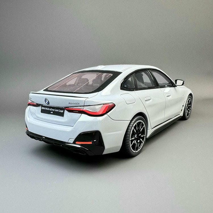 GT Spirit 1:18 BMW M440i Resin Model Car(OT454)