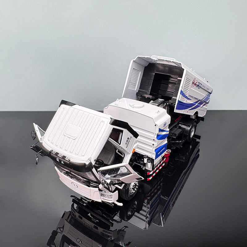 Jiefang J6 Sweeper Diecast Model – 1:24 Heavy-Duty Collectible by FAW