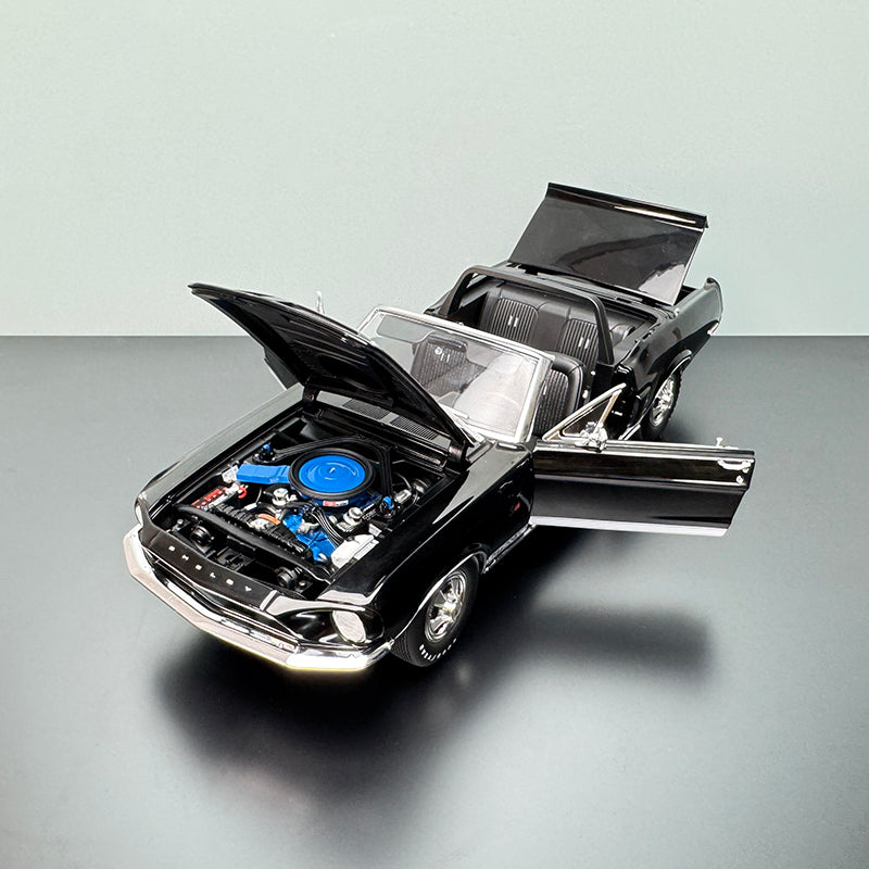 ACME 1:18 Shelby GT500KR “King of the Road” Diecast Model – Interactive Collectible