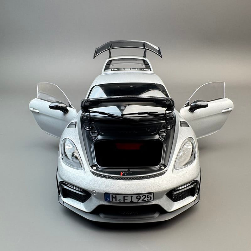 Norev Porsche 911 GT4 RS 1:18 Diecast Model Car