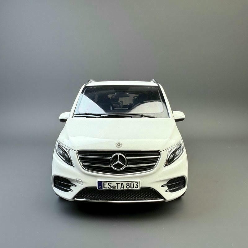 Norev 1:18 Mercedes-Benz V260 – Luxury MPV Alloy Model