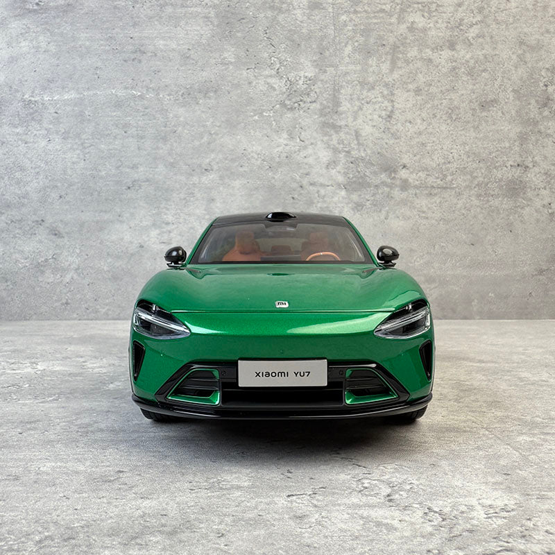 Xiaomi YU7 Alloy Model – 1:18 Scale
