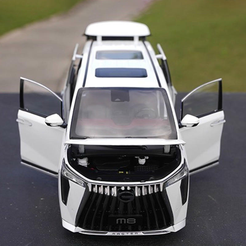 Original 1:18 GAC Trumpchi GM8 Diecast Car