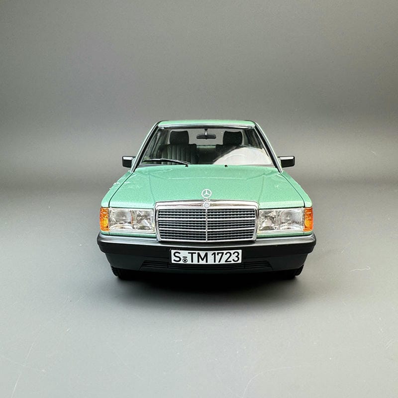 Norev 1:18 Mercedes-Benz 190E W201 Diecast Collectible Model Car
