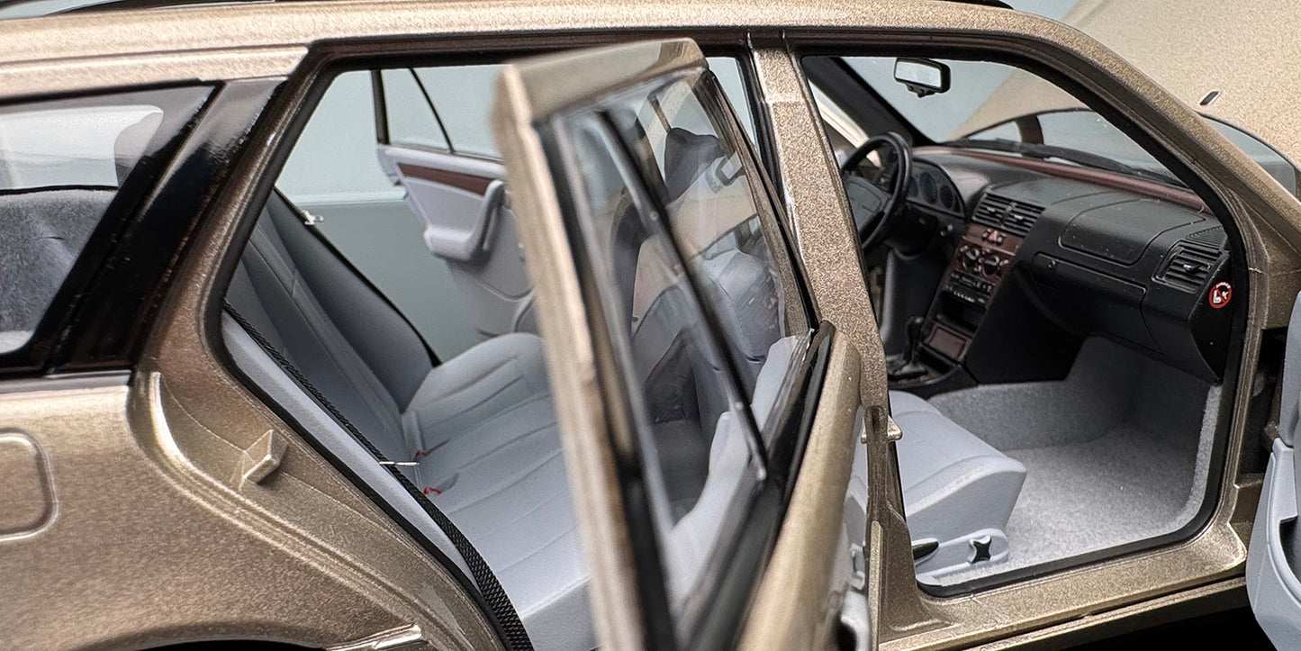 Norev 1997 Benz C36 AMG W202 1:18 Diecast Model– Champagne Silver (183388)