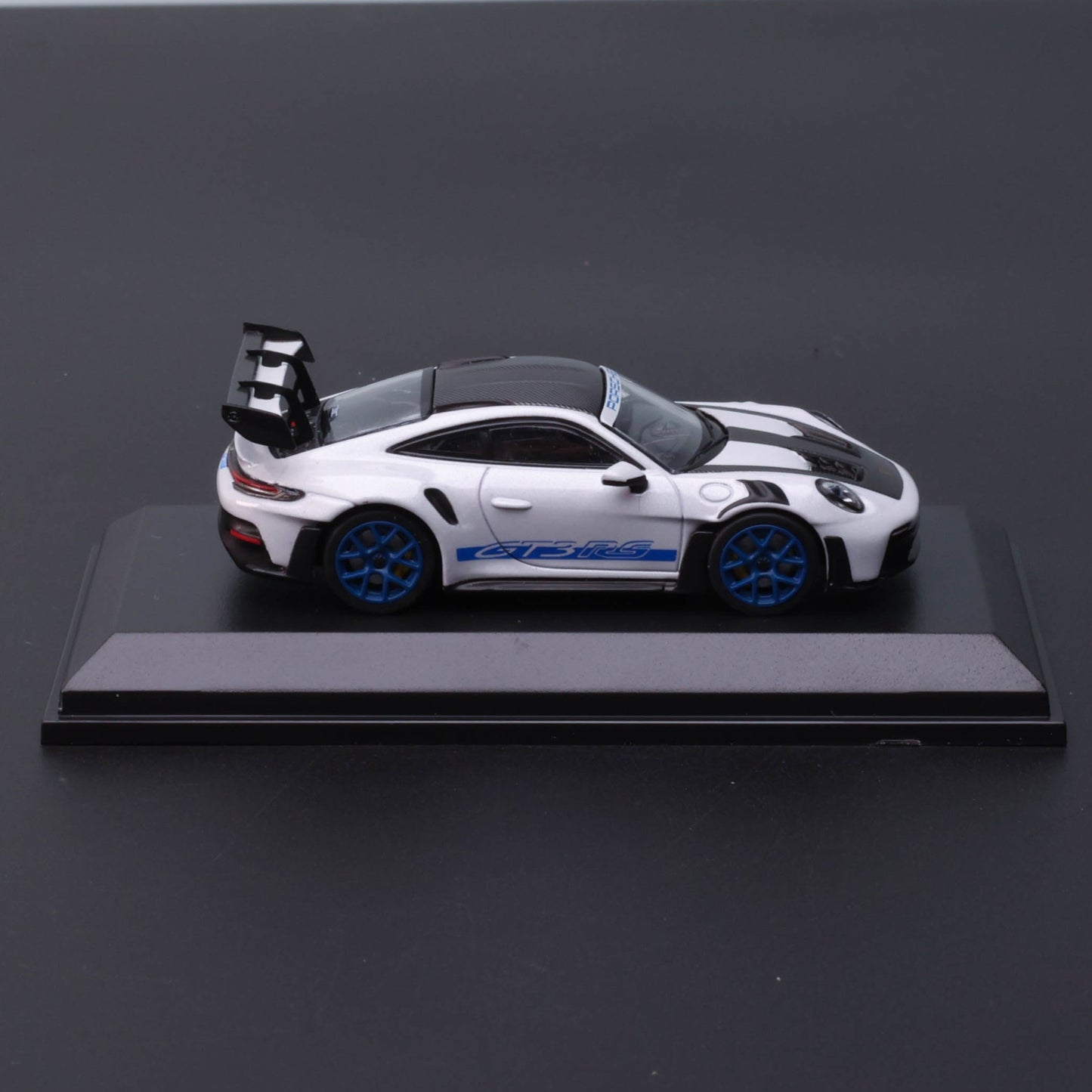 MINICHAMPS 1:64 Porsche 911 (992) GT3 RS – Die-Cast Miniature Model