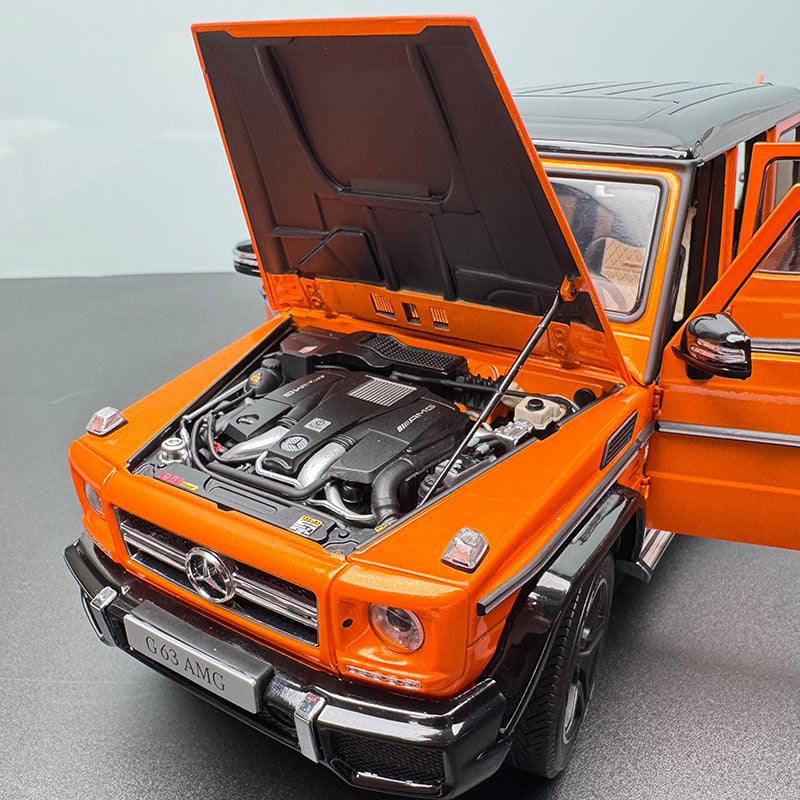AR 1:18 Mercedes-Benz G63 Diecast Model – Full Opening, Collectible Grade