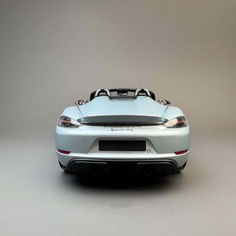 Minichamps 1:18 Porsche 718 Spyder RS Diecast Car