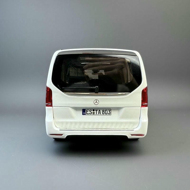Norev 1:18 Mercedes-Benz V260 – Luxury MPV Alloy Model
