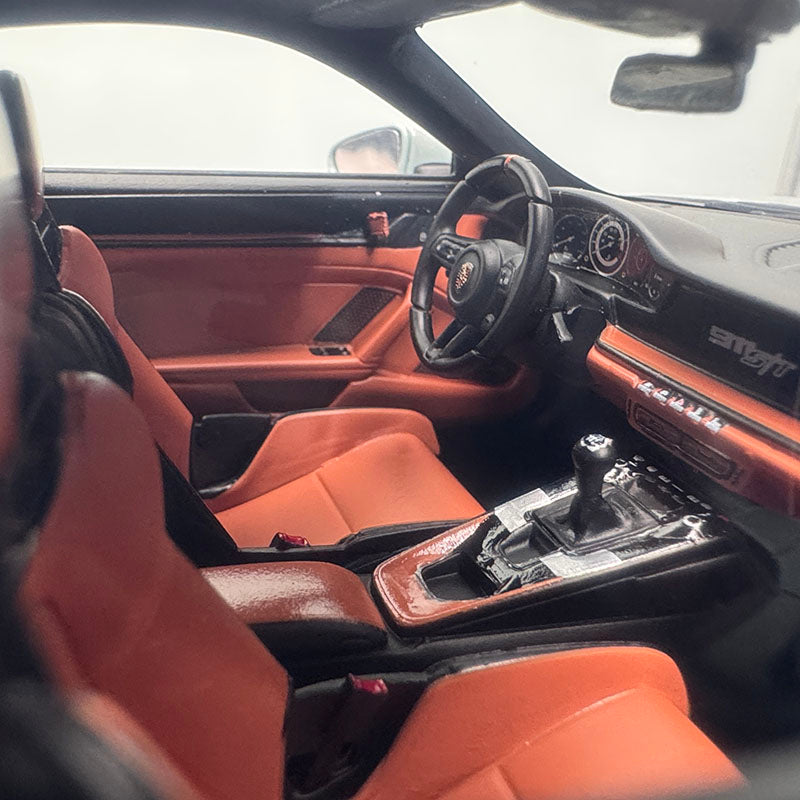 Porsche 911 992 S/T Resin Model - GT Spirit 1/18 Collectible Model CLDC038