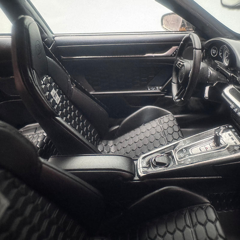 BRABUS 900 Resin Model - GT Spirit 1/18 Collectible Model CLDC037