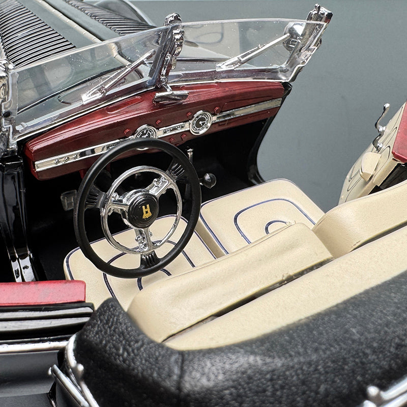 SunStar 1939 Horch 855 Special Roadster 1:18 Diecast Model – Black Edition
