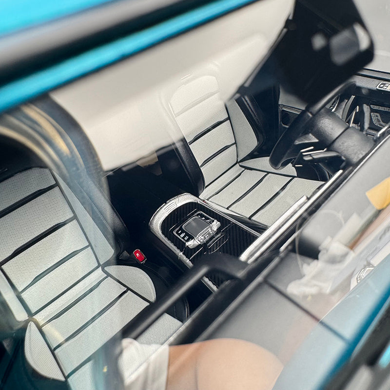 GT Spirit 1:18 Mercedes-Benz G63 Resin Model