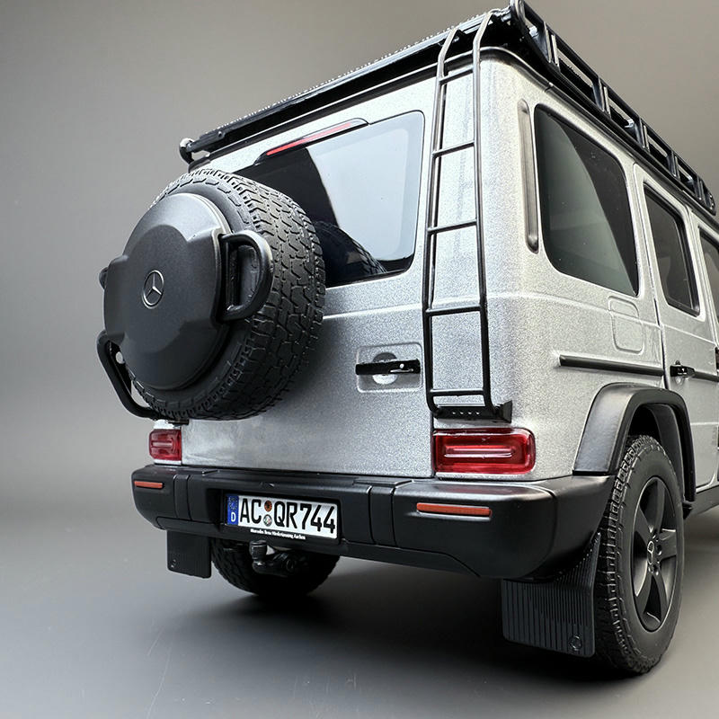 Norev 1:18 Mercedes-Benz G500 Alloy Diecast Model Car