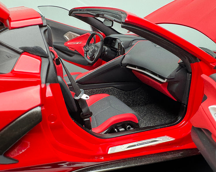 AutoArt Chevrolet Corvette C8 1:18 Scale Diecast Model – Interactive Collectible