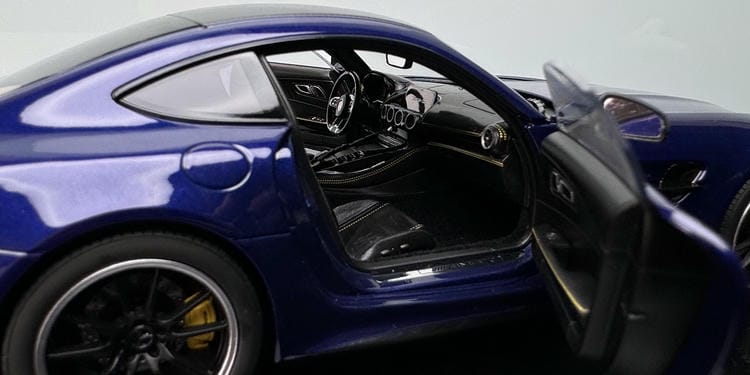 NOREV Benz AMG GT63 4Matic 2021 – 1:18 Scale Diecast Model (Blue)