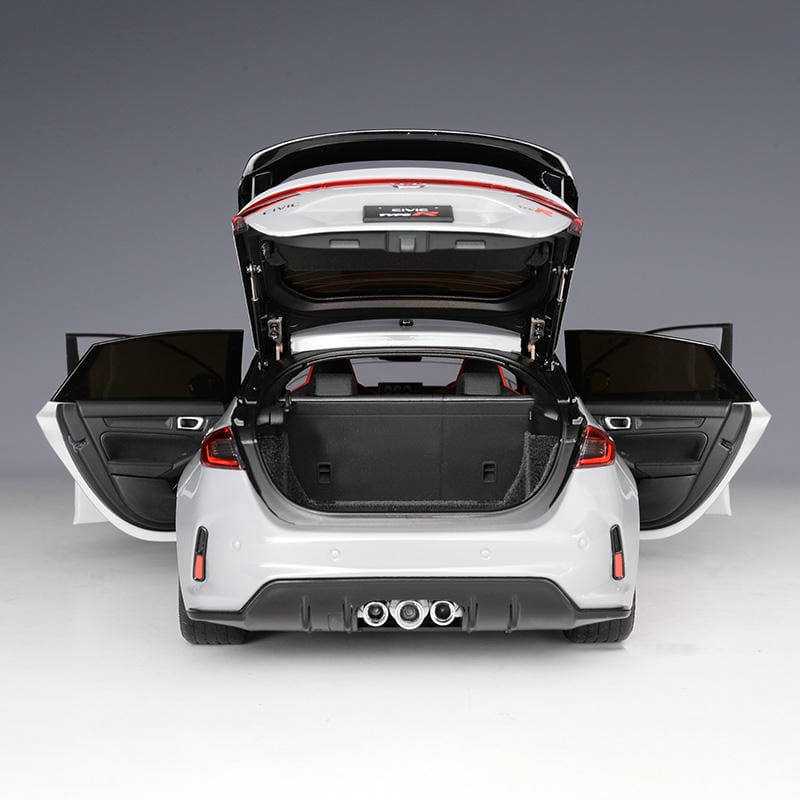 MOTOREELIX 1:18 Mitsubishi Lancer Evolution IV (Pre-sale)