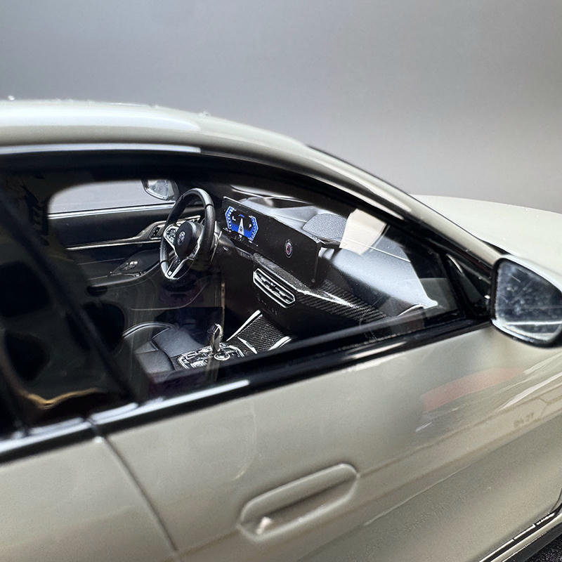 GT Spirit 1:18 BMW ALPINA B4 Resin Model – GT541