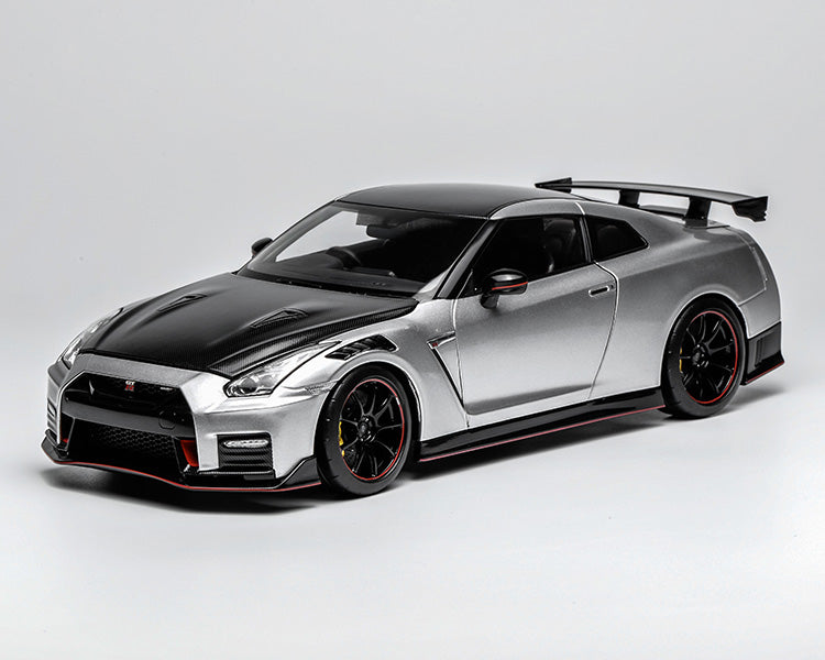MH Nissan GT-R NISMO R35 Special Edition 1:18 Alloy Diecast Model Car