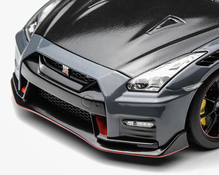 MH Nissan GT-R NISMO R35 Special Edition 1:18 Alloy Diecast Model Car