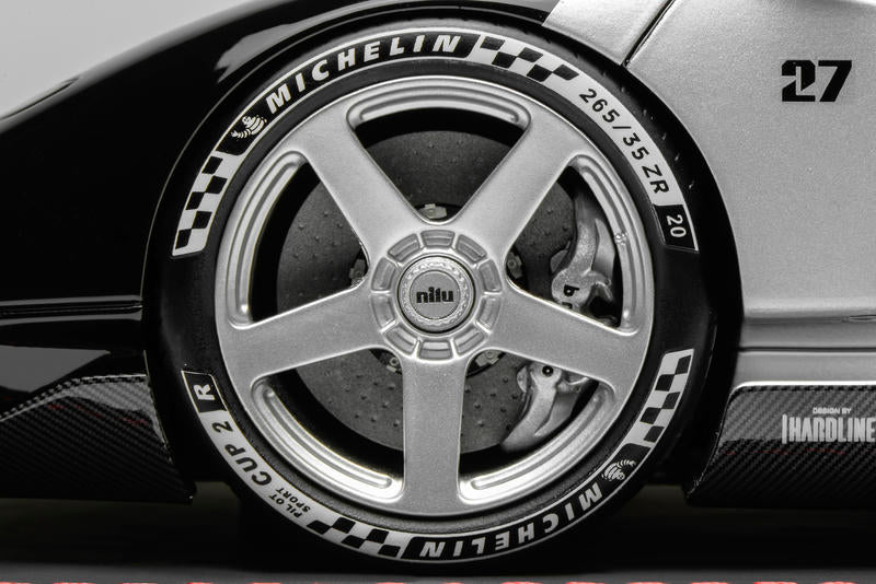 MOTORHELIX 1:18 Nilu27 Resin Model Car