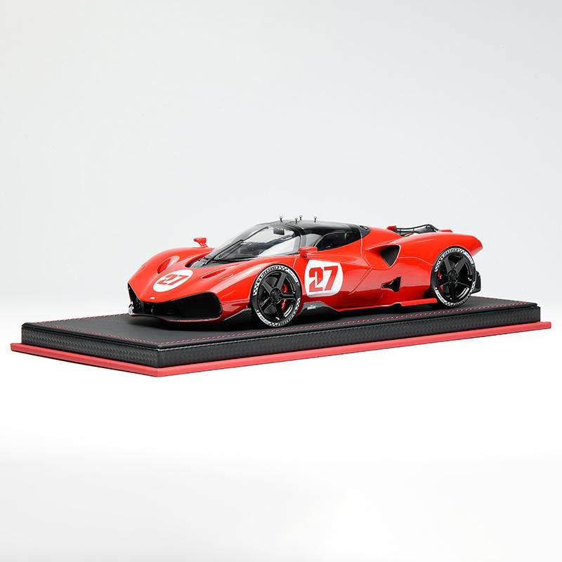 MOTORHELIX 1:18 Nilu27 Resin Model Car