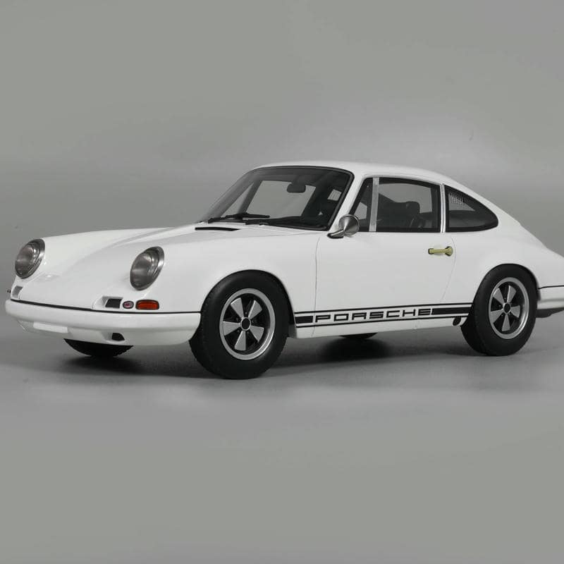 GT Spirit 1:18 Porsche 911 R 1967 Resin Model – Classic
