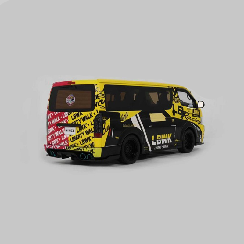 OTTO 1:18 Toyota HiAce LBWK Resin Model