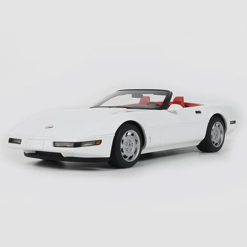 GT Spirit 1:18 Chevrolet Corvette C4 1995 Resin Model – GT580