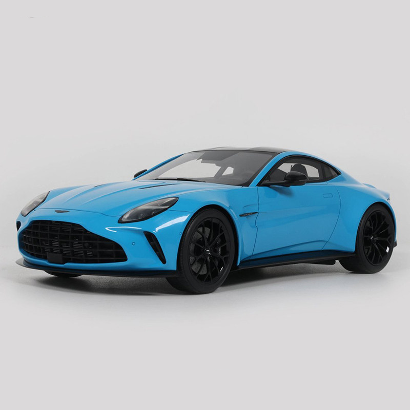 GT Spirit 1:18 Aston Martin Vantage Elwood 2024 Resin Model GT1008