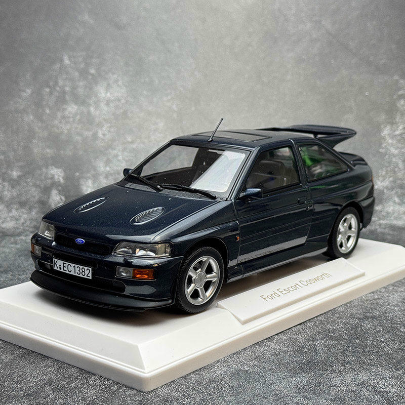 Norev 1:18 Ford Escort RS Cosworth 1992 Diecast Model Car – YX car