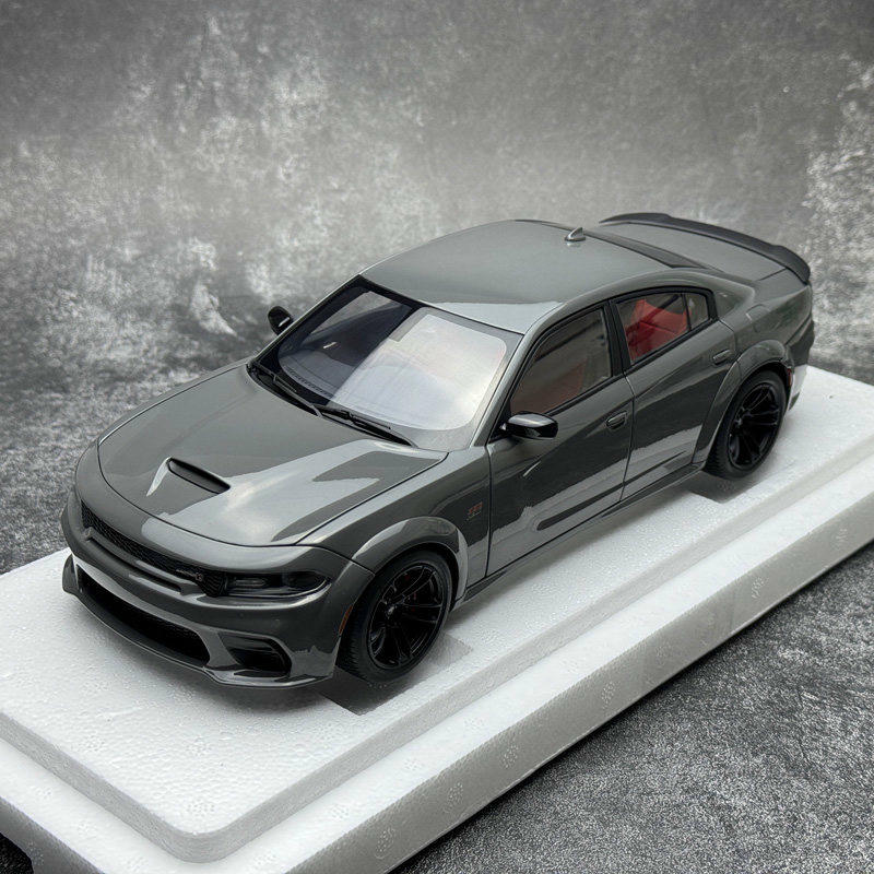 AUTOart 1:18 Dodge Charger Scat Pack Widebody Diecast Model – YX