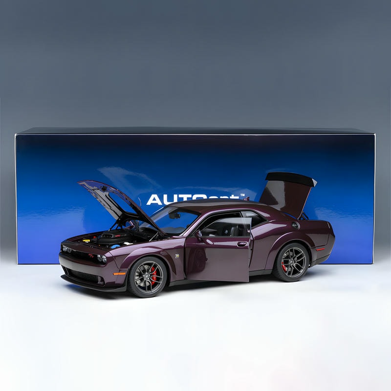 Autoart 1/18 Dodge Challenger R/T wide body Purple diecast car model