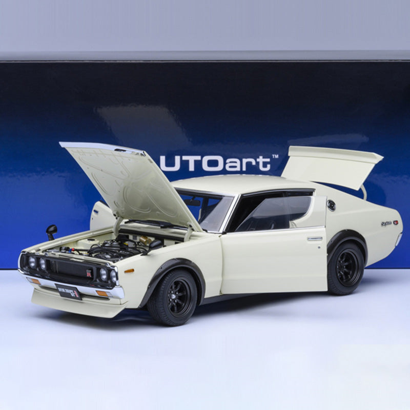 AUTOart Nissan GT-R Skyline KPGC110 – 1:18 Scale Model (Classic Hakosuka Heritage Edition)