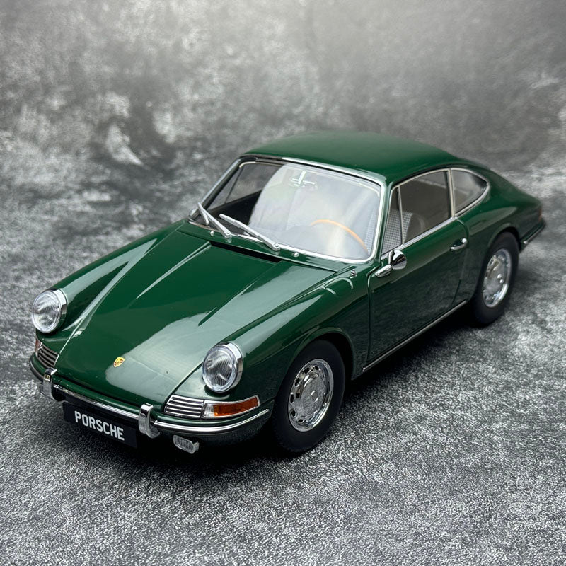 Porsche 901 (1964) 1:18 Diecast Classic Model by Kyosho (Red / Green / Beige – Fully Functional)