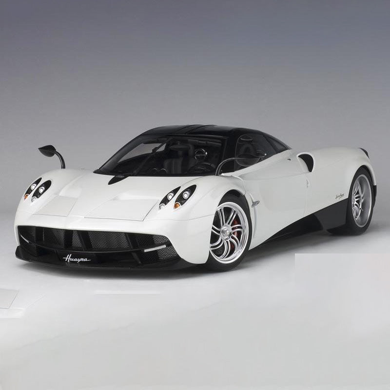 AUTOart Pagani Huayra 1:12 Composite Model Car