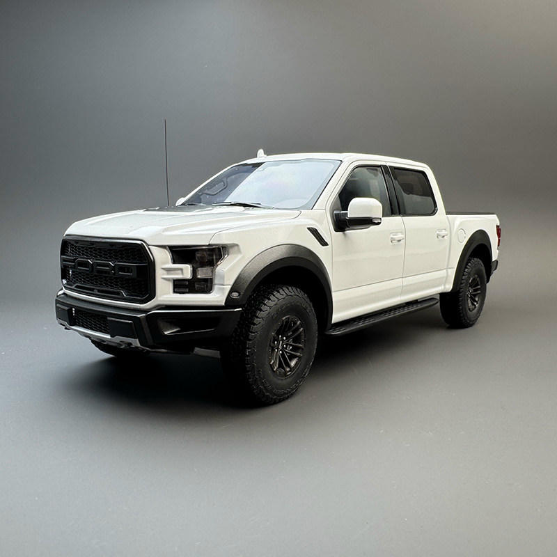 AUTOart 1:18 Ford F-150 Raptor SuperCrew 2019 Diecast Model Truck