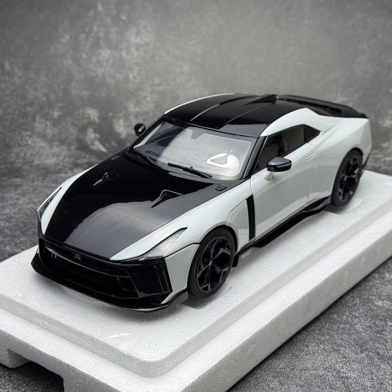 AUTOart Nissan GT-R50 by Italdesign – 1:18 Scale Model (Full Opening, Multi-Color Collector’s Edition)